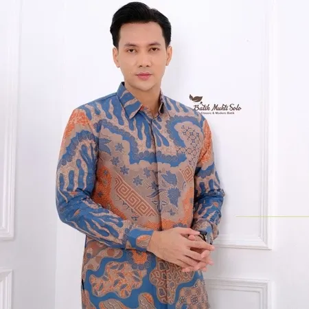 Batik Mukti Solo - Kemeja Batik Pria Lengan Panjang CP004