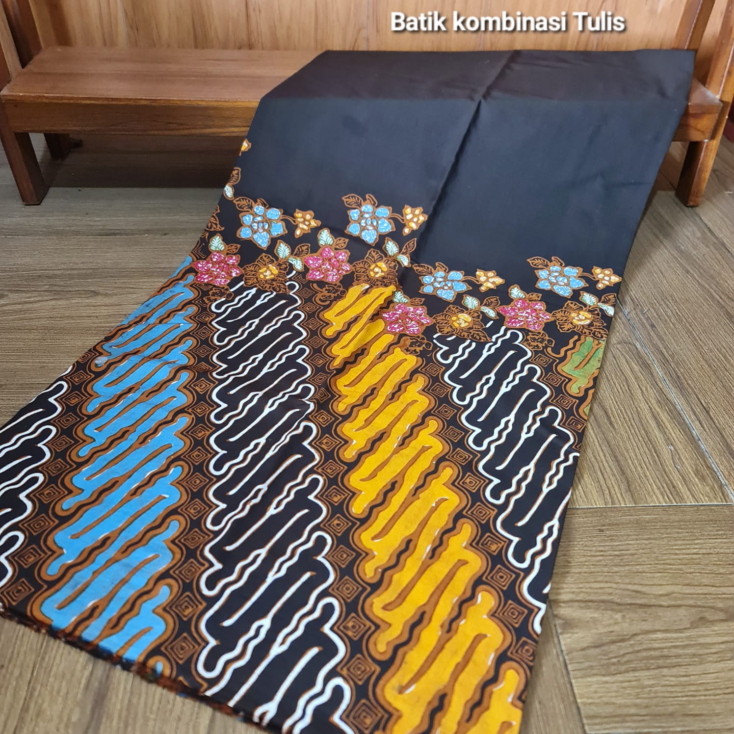 Kain Batik Kombinasi Tulis Sogan S013
