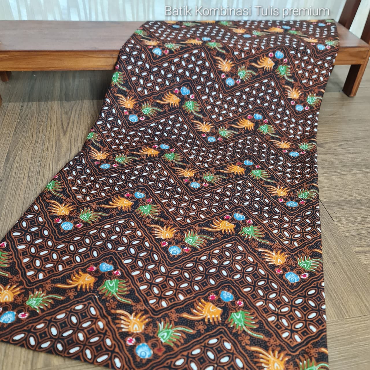 Kain Batik Kombinasi Tulis Sogan S015