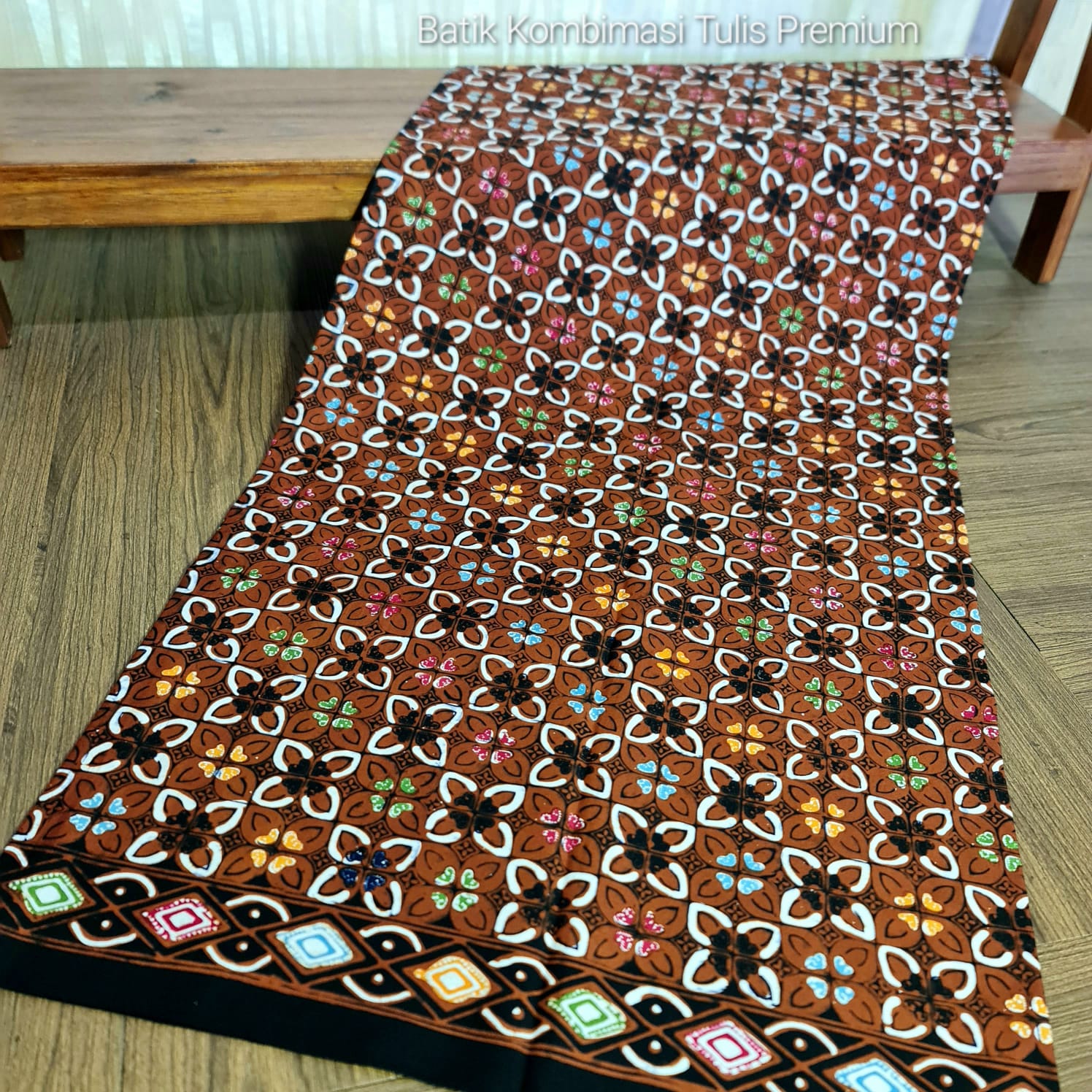 Kain Batik Kombinasi Tulis Sogan S018