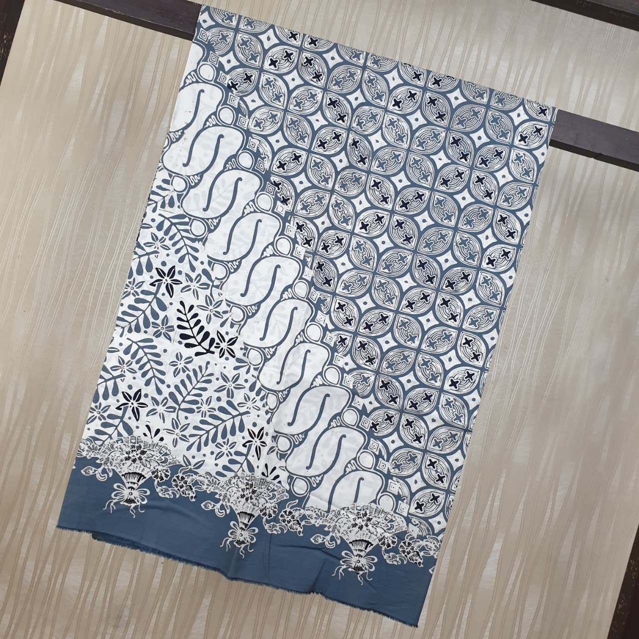 Kain Batik Cap Indigo  Premium S04148