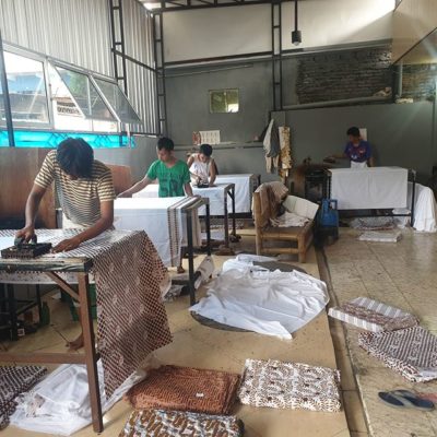 Pengrajin Batik