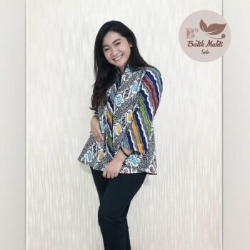 Alternative view of FEBY BLOUSE BERAS SELING