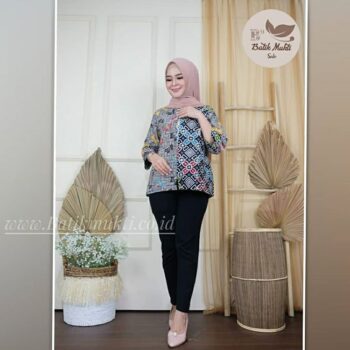 Alternative view of Dyna BLOUSE