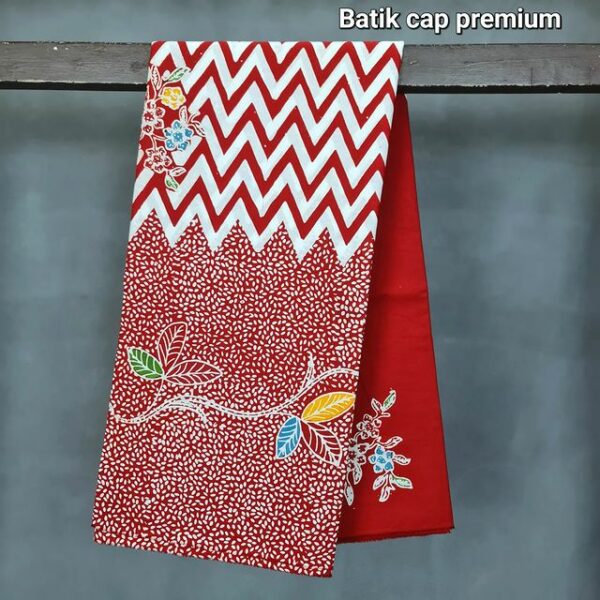 Kain Batik Katun Cap Premium Motif Zig Zag Kombinasi Merah